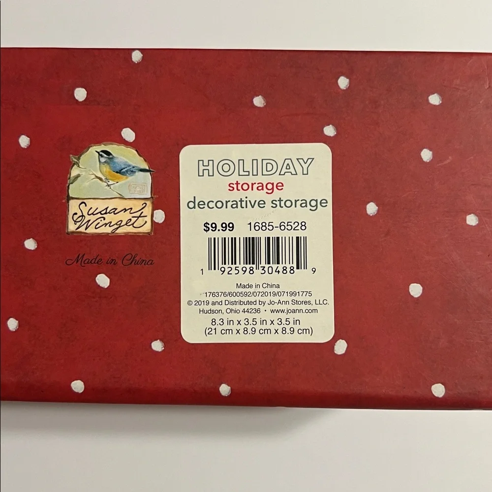 Susan Winget. Festive Holiday Gift Wrap Box Storage Set - Red and Cream